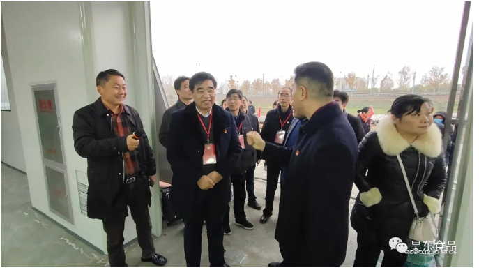 縣政協(xié)主席汪慶才、副主席王向陽、秘書長夏雁華率駐會常委和機關(guān)部分黨員，深入同大鎮(zhèn)和廬江臺創(chuàng)園開展災(zāi)后重建調(diào)研